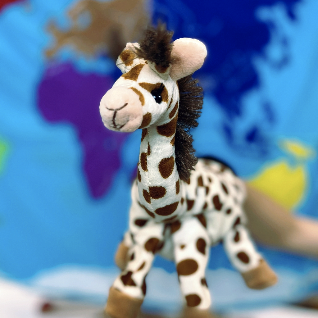 Žirafa Čiaba (rankinė lėlė)